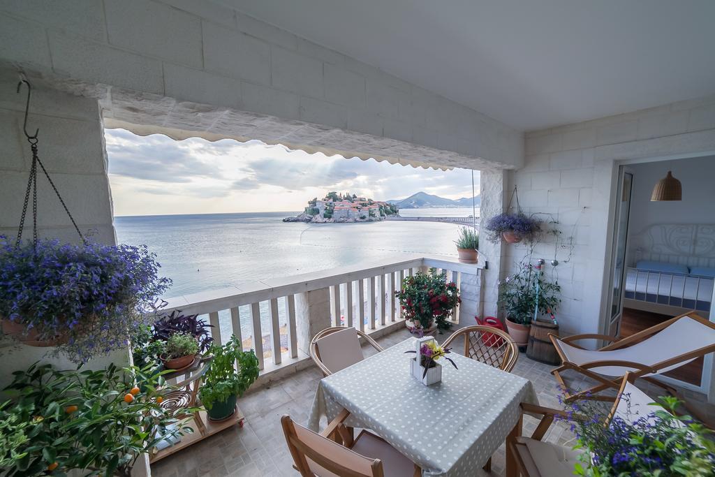 Beachfront First Line View Sveti Stefan Ngoại thất bức ảnh